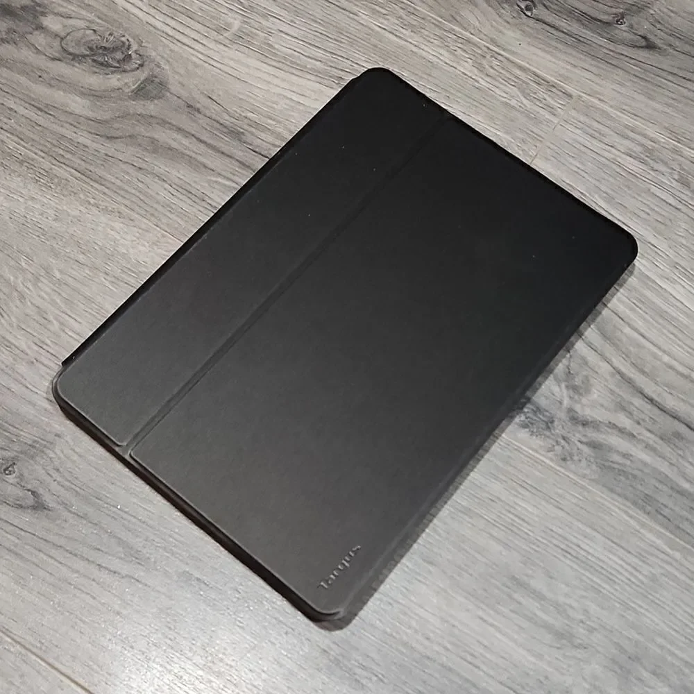 EUC Targus Tablet Case